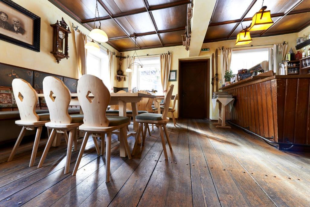 Hotelchen Doellacher Dorfwirtshaus Großkirchheim Kültér fotó