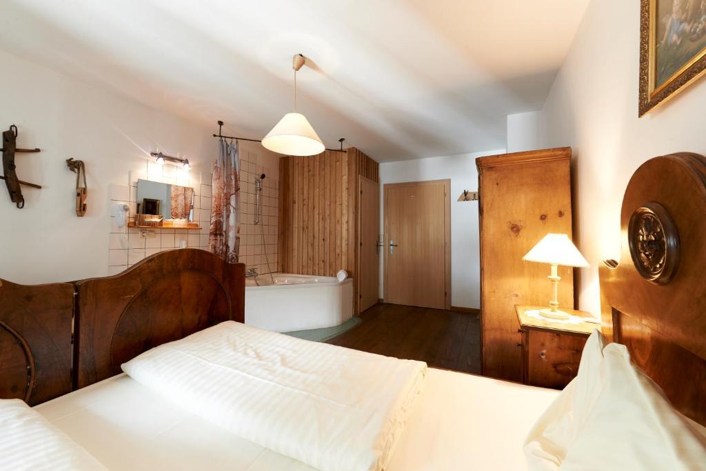 Hotelchen Doellacher Dorfwirtshaus Großkirchheim Kültér fotó